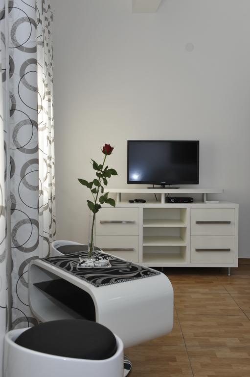 Apartment Jovana Nikšić Cameră foto