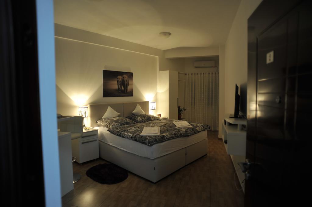 Apartment Jovana Nikšić Cameră foto